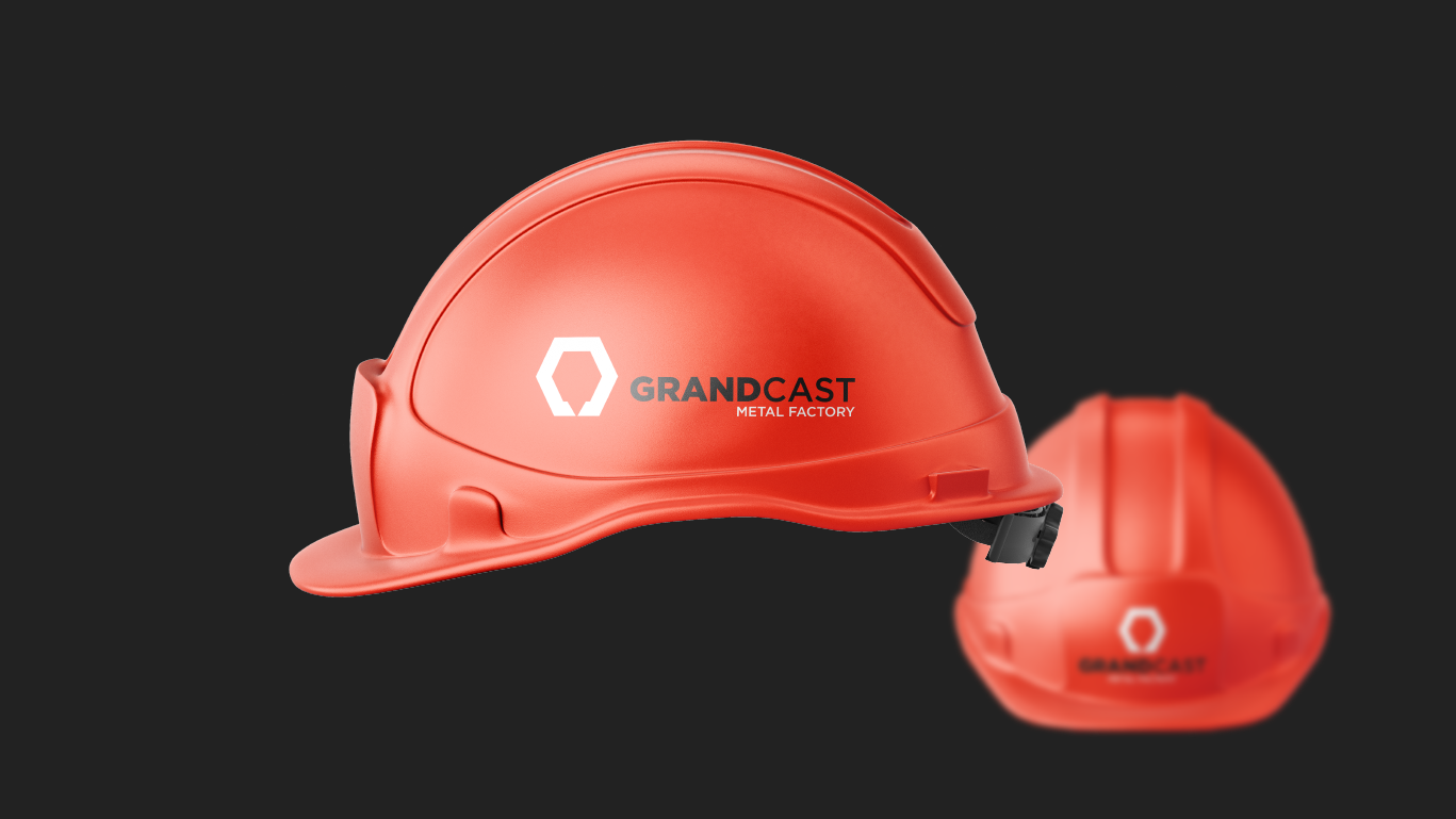 grand cast helmet